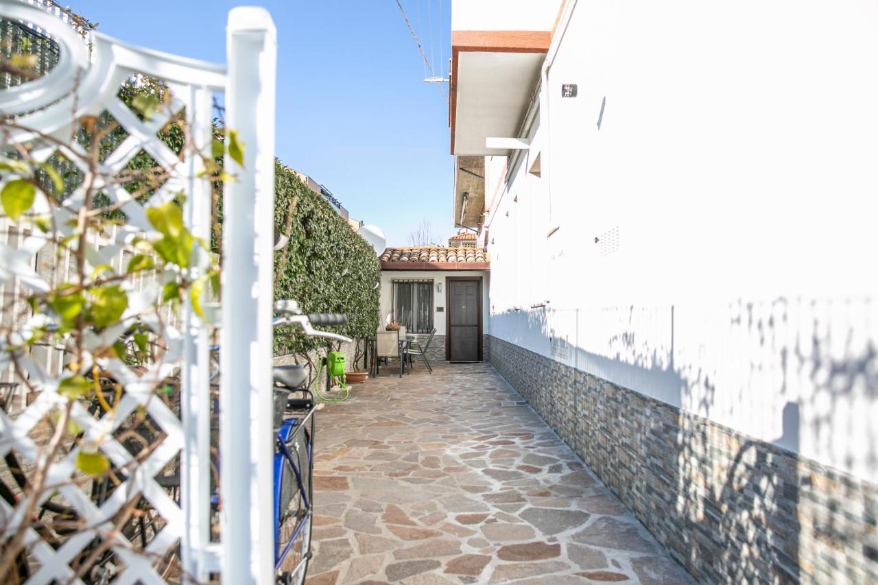 Gioviale House Pescara Apartment Exterior photo