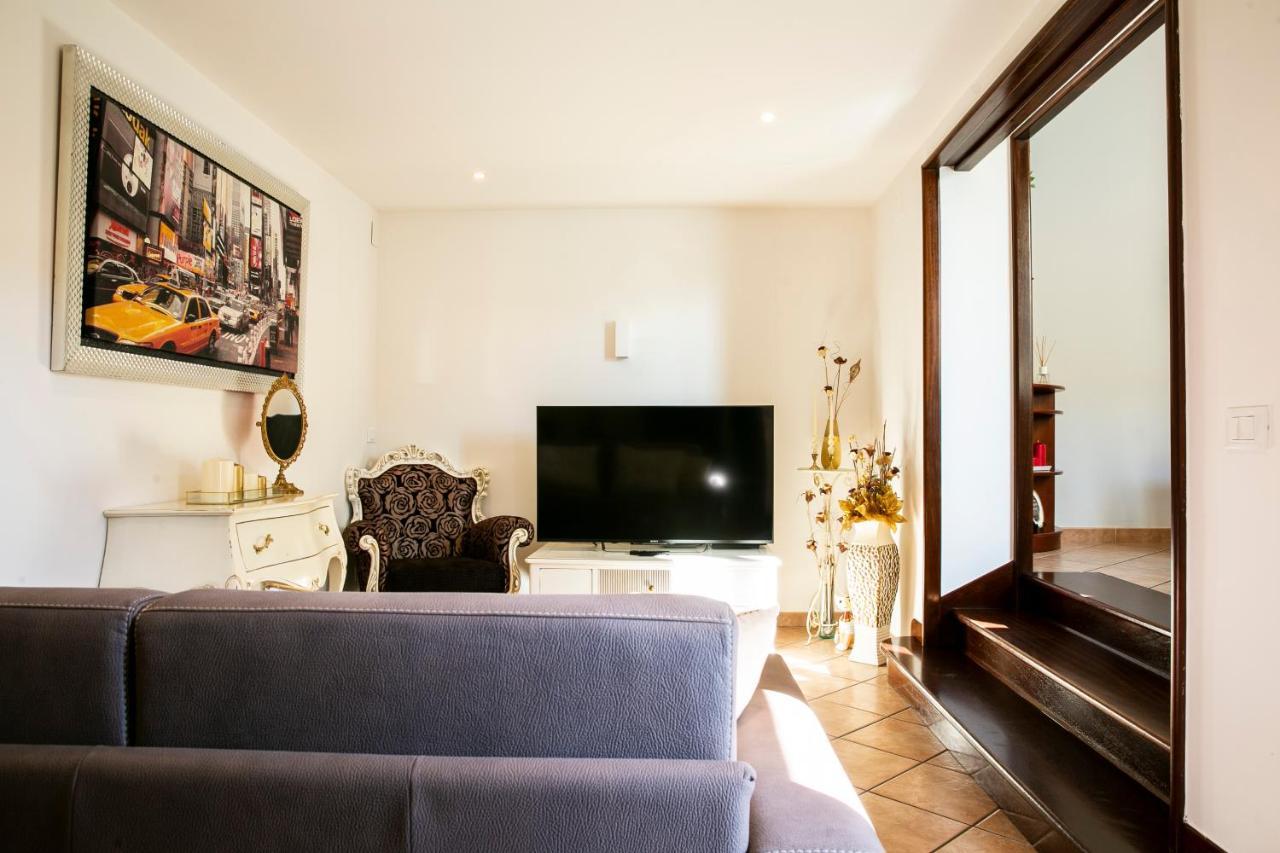 Gioviale House Pescara Apartment Exterior photo